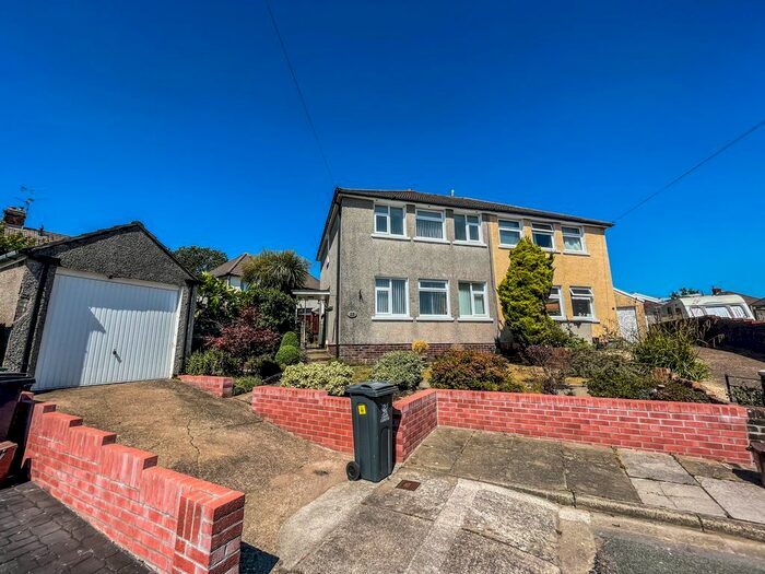 3 Bedroom Semi-Detached House To Rent In Cornfield Close, Llanishen, Cardiff, CF14