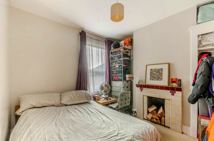 1 Bedroom Flat To Rent In Eardley Road, Streatham, London, SW16