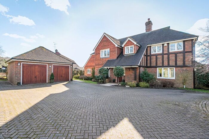 5 Bedroom Detached House For Sale In Wanborough Lane, Cranleigh, GU6