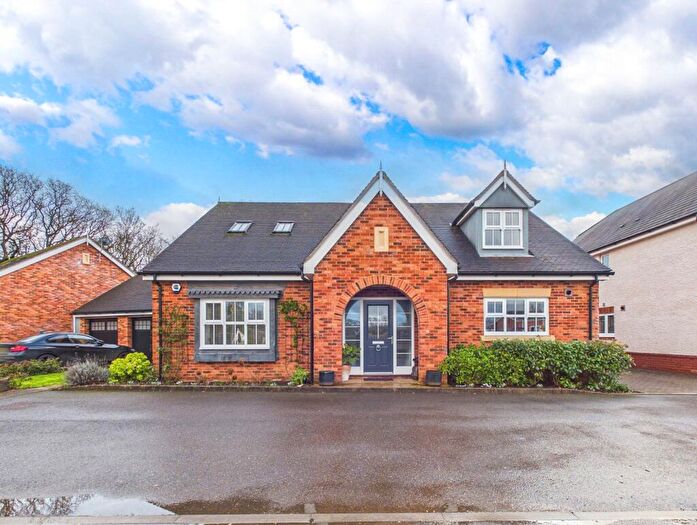 4 Bedroom Detached House For Sale In Marryat Way, Bransgore, Christchurch, Dorset, BH23