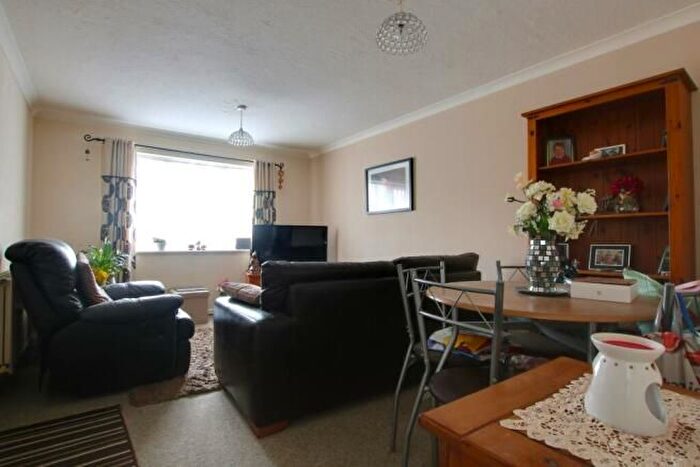 1 Bedroom Flat To Rent In Brunel Road, Southampton, SO15