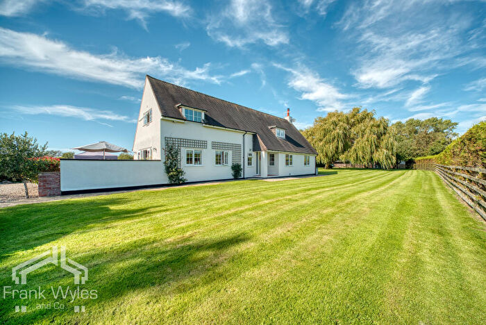 3 Bedroom Detached House For Sale In Shell Hill Cottage, Saltcotes Road, Lytham, Lancashire, FY8