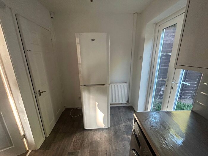 2 Bedroom Property To Rent In Shayler Grove, Wolverhampton, WV2