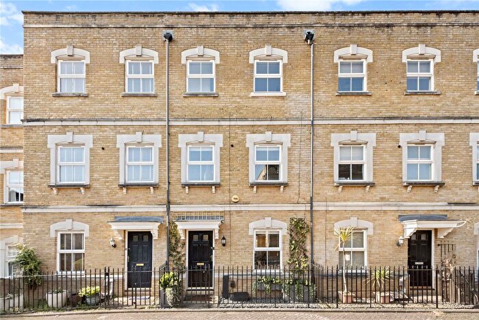 4 Bedroom Terraced House For Sale In Turner Place, London, SW11