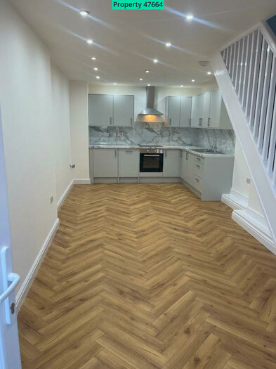 3 Bedroom Duplex To Rent In Alcester Road, Birmingham, B13