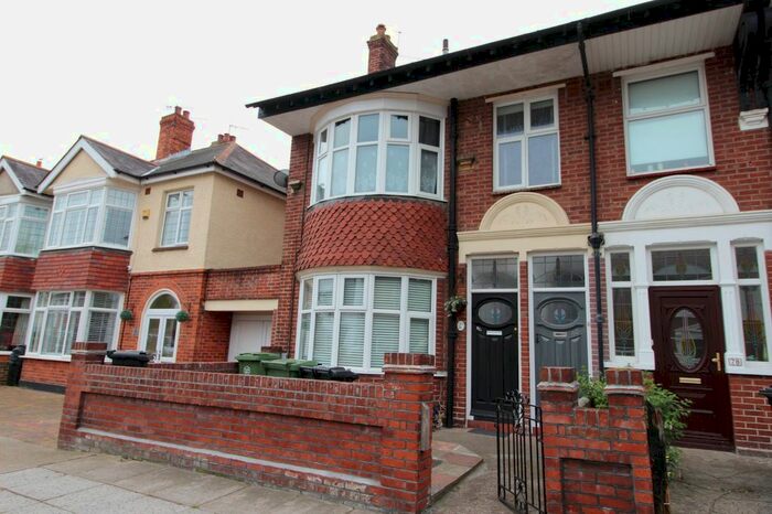 1 Bedroom Flat To Rent In Kirby Road, Portsmouth, PO2