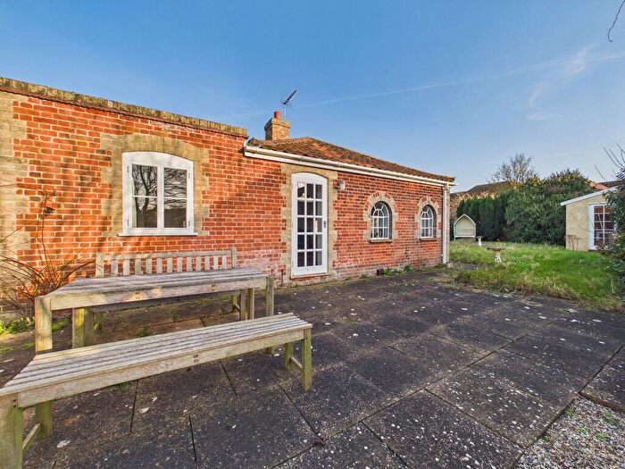 3 Bedroom Detached Bungalow For Sale In Old Mill Loke, Loddon, NR14