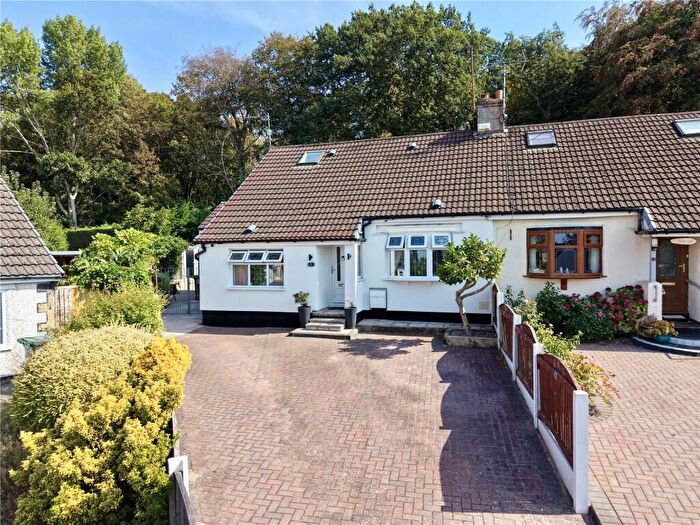 3 Bedroom Bungalow For Sale In Burrell Drive, Moreton, Wirral, CH46