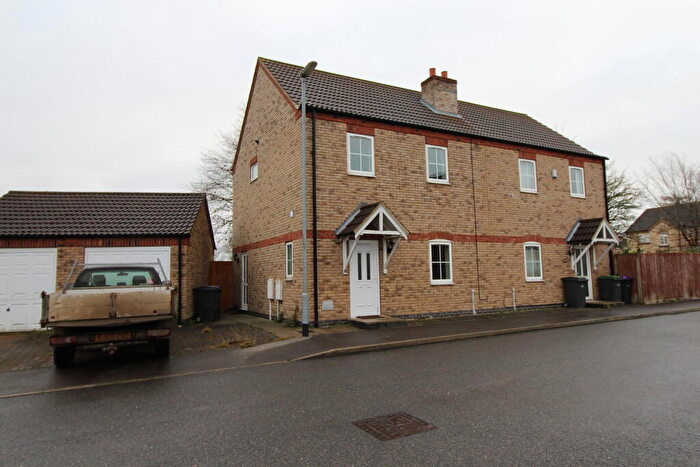 3 Bedroom Semi-Detached House To Rent In Hortonfield Drive, Washingborough, LN4
