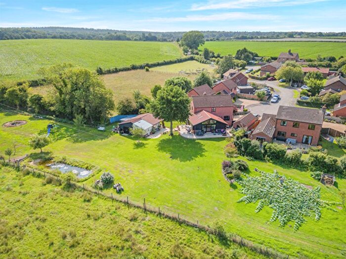 4 Bedroom Detached House For Sale In Swan Close, Swannington, Norwich, NR9