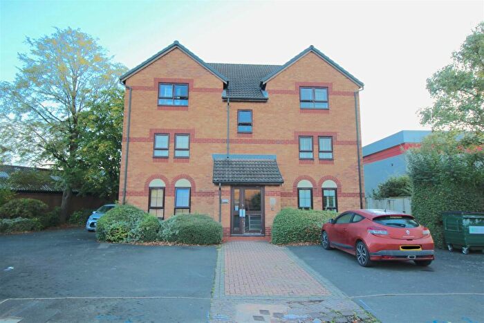 1 Bedroom Flat To Rent In Bantams Close, Kitts Green, Birmingham, B33