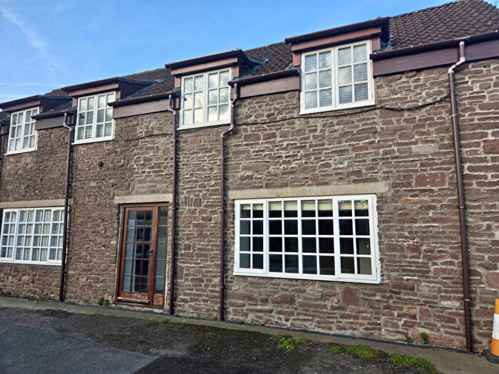 1 Bedroom Flat To Rent In Clanna Road, Lydney, GL15