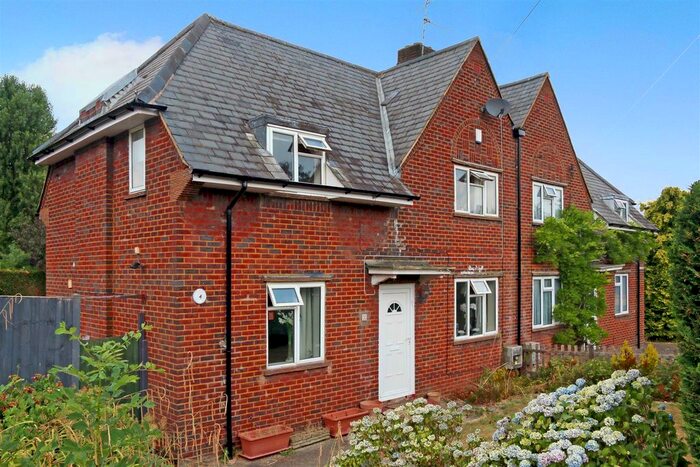 3 Bedroom Semi-Detached House To Rent In North Avenue, Shenley, Radlett, WD7