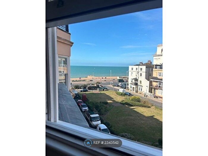 2 Bedroom Flat To Rent In Bedford Square, Brighton, BN1