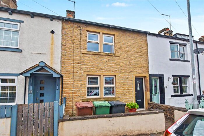 2 Bedroom Terraced House For Sale In Greenside, Pudsey, West Yorkshire, LS28