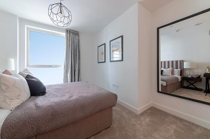 2 Bedroom Apartment For Sale In Wood Street, Walthamstow, E17