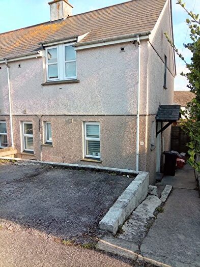 3 Bedroom Semi-Detached House For Sale In Trelawney Avenue, St. Ives, TR26