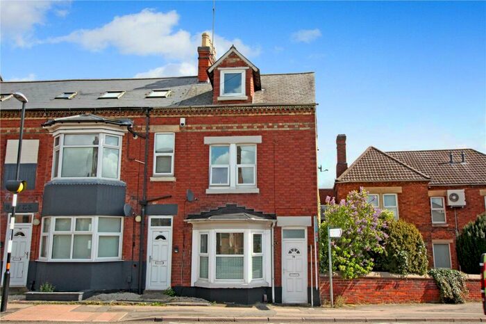 3 Bedroom Terraced House To Rent In Wellingborough Road, Rushden, Northants, NN10