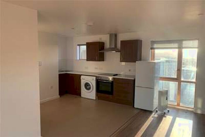 1 Bedroom Flat To Rent In St. Crispins Court, Mansfield, NG18