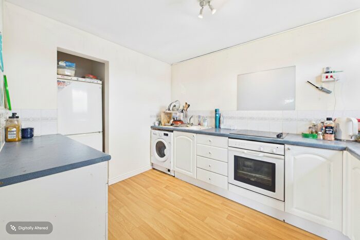 2 Bedroom Apartment For Sale In Mallard Lane, St. Neots, Cambridgeshire, PE19