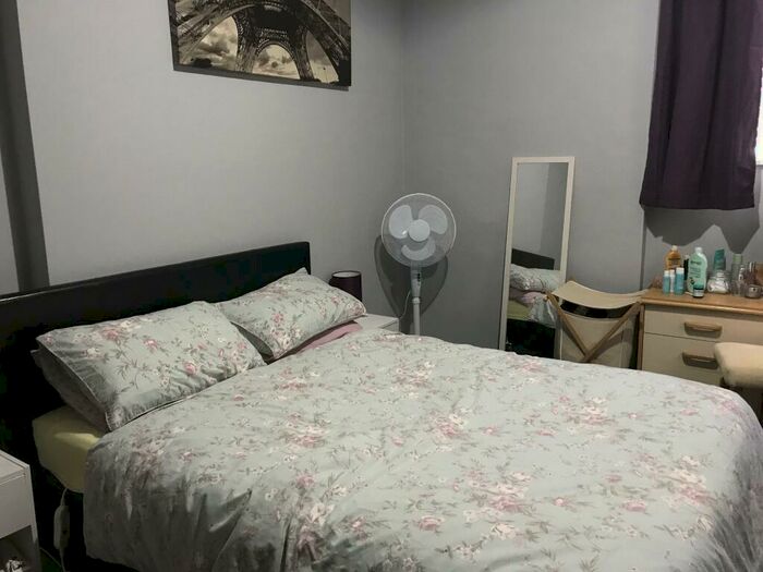 1 Bedroom Flat To Rent In The Drive, Countesthorpe, Leicester, LE8