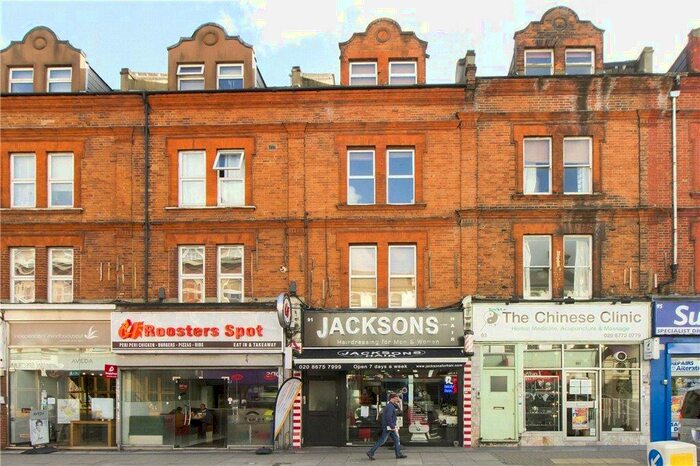 2 Bedroom Apartment To Rent In Balham High Road, London, SW12