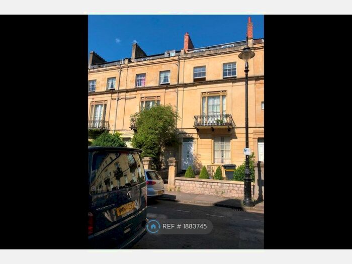 4 Bedroom Maisonette To Rent In Westbourne Place, Bristol, BS8