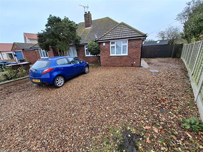 2 Bedroom Semi-Detached Bungalow To Rent In Pork Lane, Great Holland, Frinton-On-Sea, CO13