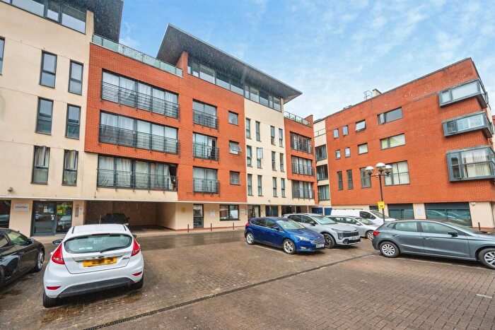 2 Bedroom Apartment For Sale In Rea Place, Birmingham, B12