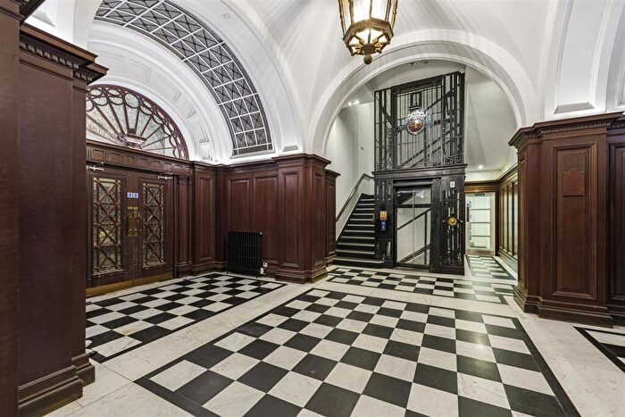 1 Bedroom Apartment For Sale In Empire House, Mount Stuart Square, Cardiff Bay, CF10