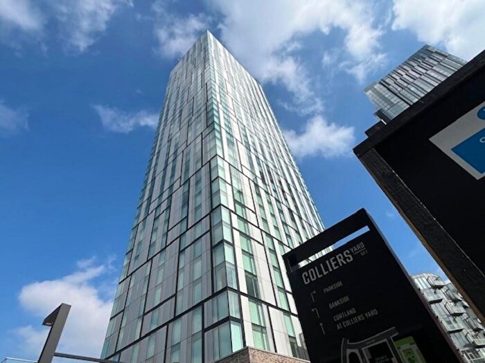 2 Bedroom Apartment To Rent In Bankside Boulevard, Salford, M3