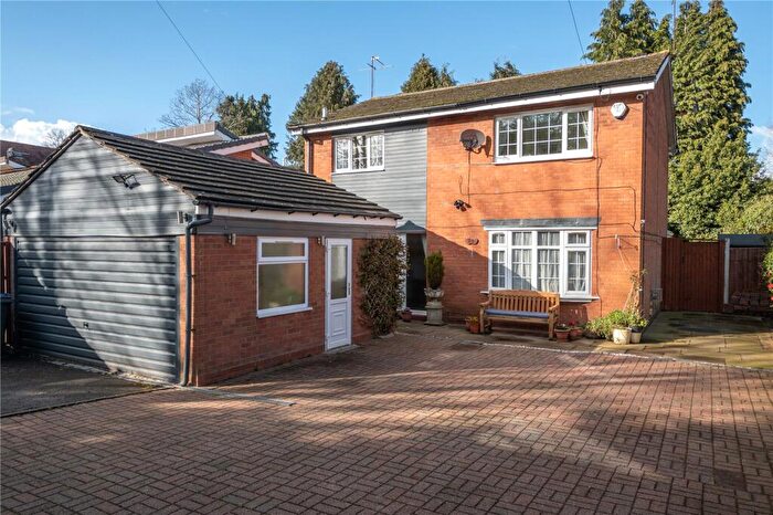 4 Bedroom Detached House For Sale In Hayfield Road, Moseley, Birmingham, B13