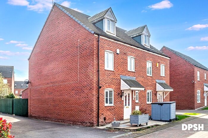 3 Bedroom Semi Detached House For Sale In Hyde Way, Thorpe, Wakefield, WF3