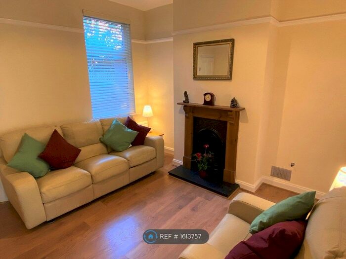 2 Bedroom Terraced House To Rent In Tyndale Street, Leicester, LE3