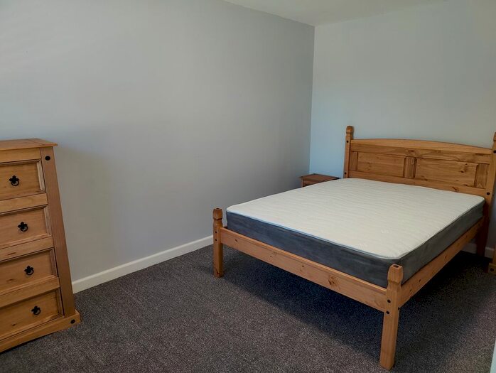 1 Bedroom Flat To Rent In Amp;J Motel, Flimwell, Wadhurst, TN5
