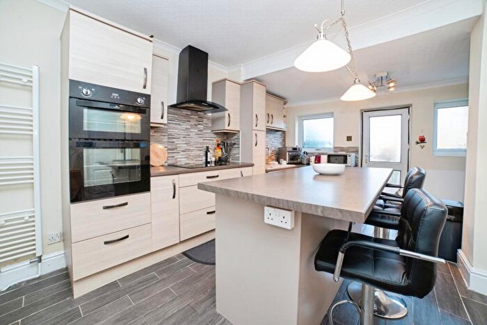 2 Bedroom Semi-Detached House For Sale In Dalestorth Road, Sutton-In-Ashfield, Nottinghamshire, NG17