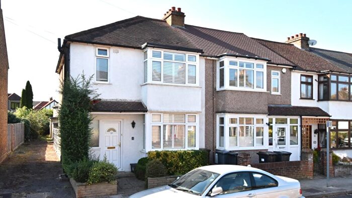 3 Bedroom End Of Terrace House For Sale In Jackson Road, Bromley, BR2