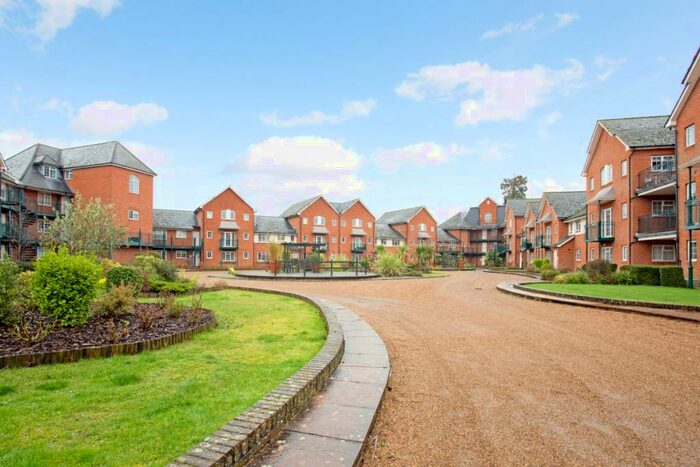 1 Bedroom Flat To Rent In St. Leonards Road Windsor, SL4