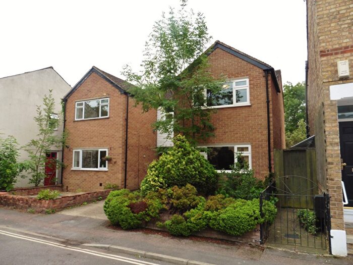 3 Bedroom Semi Detached House To Rent In Vicarage Road, Oxford, OX1