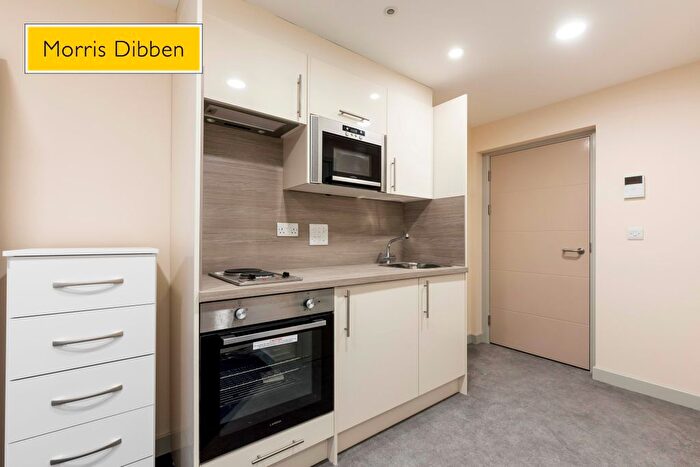 1 Bedroom Studio To Rent In Fawcett Road, Southsea, PO4