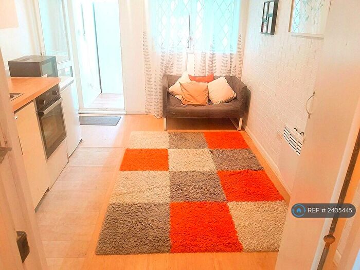 1 Bedroom Flat To Rent In London, London, NW9