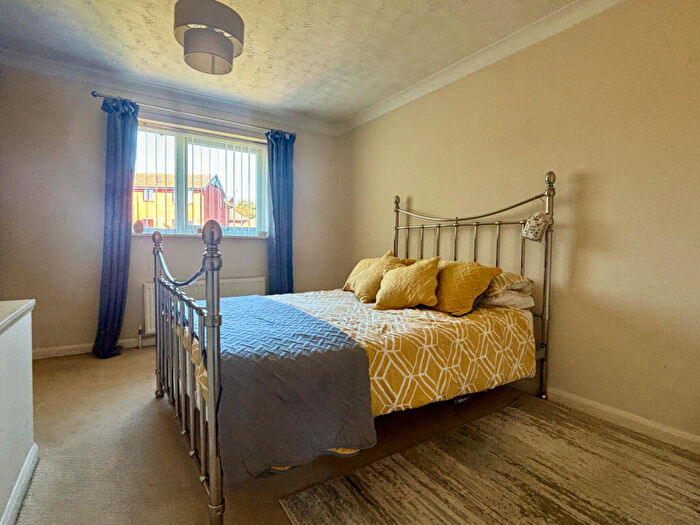 2 Bedroom End Of Terrace House For Sale In Capel Drive, Felixstowe, IP11