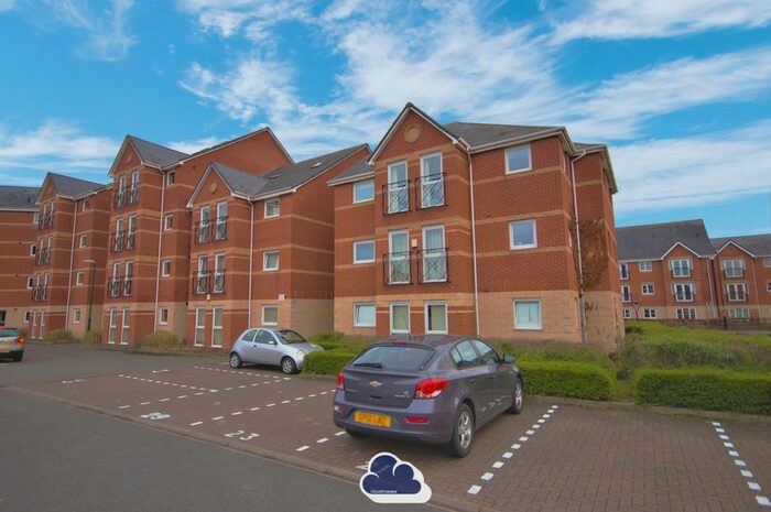 2 Bedroom Flat To Rent In Thackhall Street, Stoke, Coventry, CV2