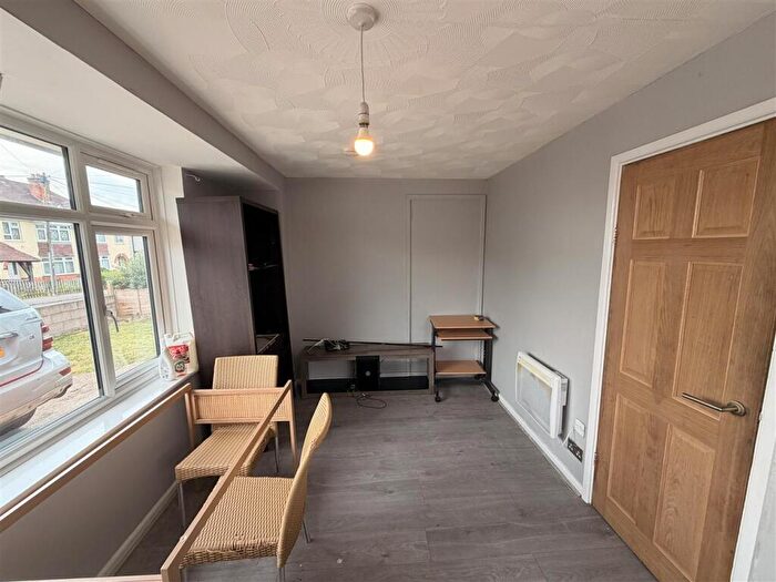 Studio To Rent In Rownham Road, Southampton, SO16