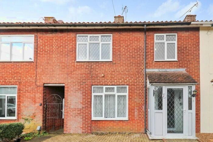 3 Bedroom Terraced House To Rent In Breadlands Road, Willesborough, Ashford, TN24