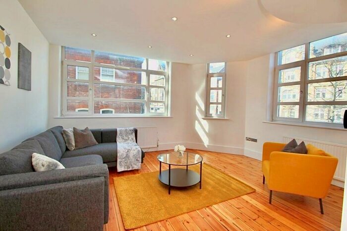 2 Bedroom Apartment To Rent In Marseille Chambers, Newcastle City Centre, NE1