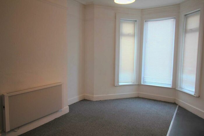 1 Bedroom Apartment To Rent In Walliscote Road, Weston-super-Mare, BS23