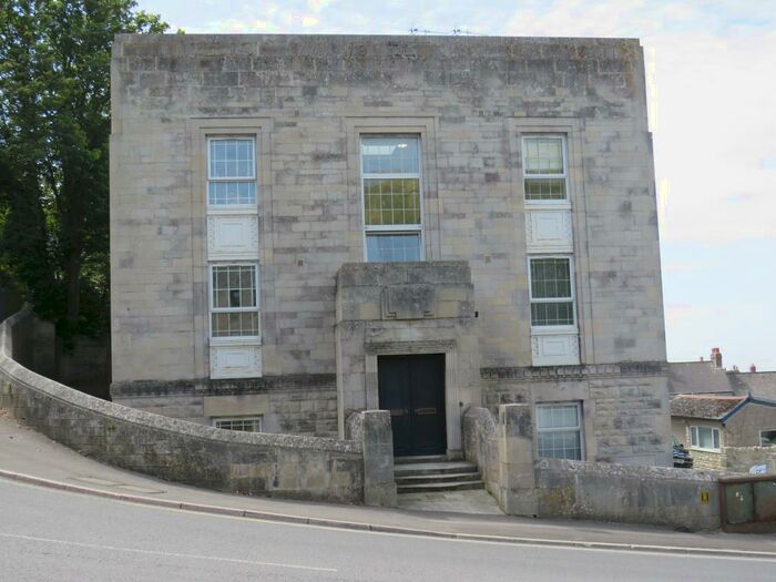 1 Bedroom Flat To Rent In Fortuneswell, Portland, DT5