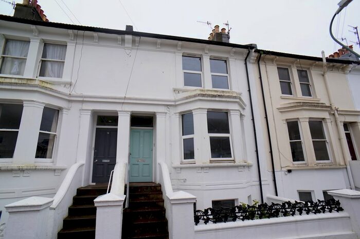 1 Bedroom Flat To Rent In Goldstone Road, Hove, BN3
