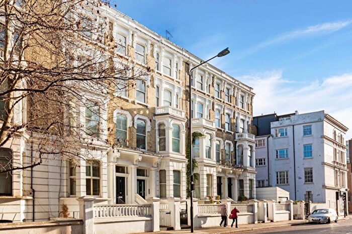 1 Bedroom Flat To Rent In Finborough Road, London, SW10